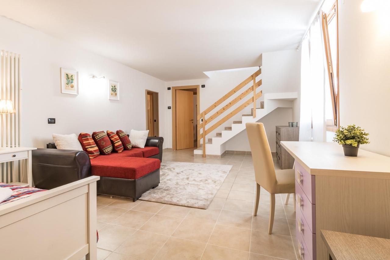 Apartment Gli Ulivi 4 - Tremezzina Тремеццо Экстерьер фото